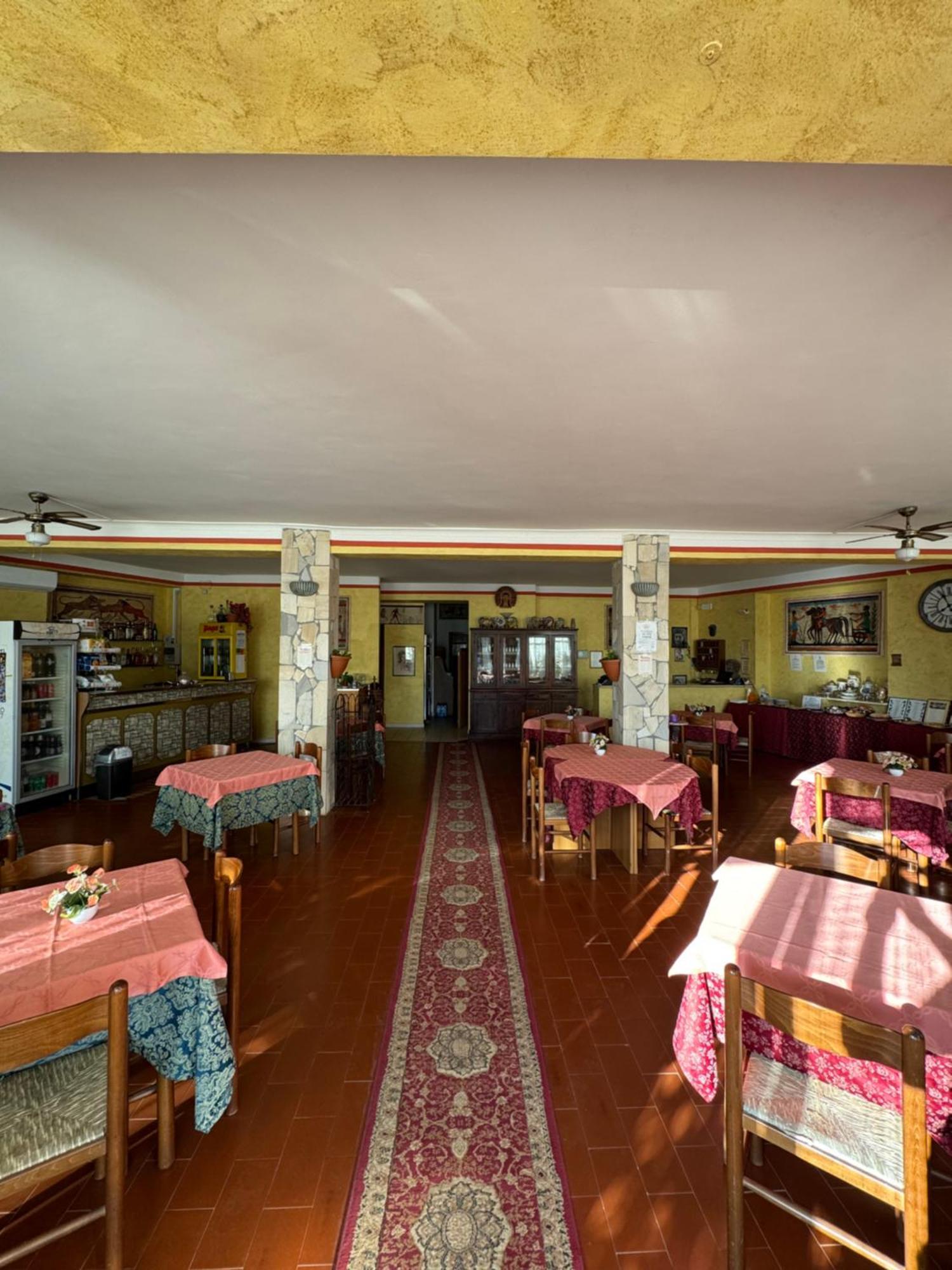 Hotel Paradiso Tarquinia Exterior photo